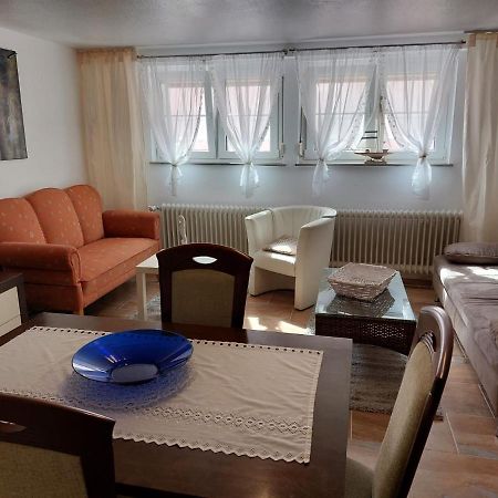 Ferienwohnung Mit Eigenem Garten In Schortens Buitenkant foto